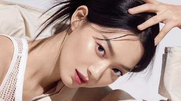 Foto: Shin Min Ah dan 10 Aktris Korea yang Awet Muda, Cantik Bak Vampir