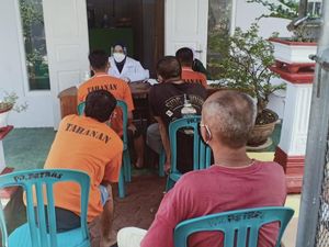 Napi Lapas Banyuwangi Rapid Antigen Imbas Aktivis Antimasker Positif COVID-19