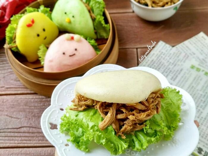 Bakpao Ayam Suwir Bakpao Ayam Suwir