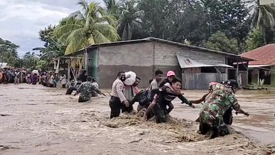 Banjir Bandang di NTT, Warga Butuh Tempat Mengungsi-Makanan