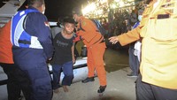 Warga, lanjutnya, juga membutuhkan bantuan terapi psikologi atau trauma healing. AP Photo/Panji Wisnu  