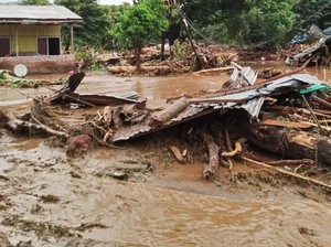 Darurat Bencana di Lembata Usai Diterjang Siklon Tropis Seroja