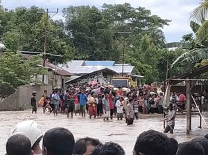 Siklon Tropis Seroja Picu Cuaca Ekstrem di 11 Kabupaten/Kota NTT