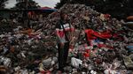 Dilema Pemulung Jakarta di Tengah Pandemi Corona