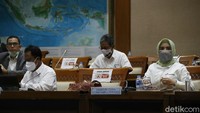 Nicke melanjutkan, Pertamina membuka ruang seluas-luasnya tim investigasi untuk masuk. Namun tim investigasi baru bisa masuk ke lokasi ketika semuanya sudah aman. Menurut dia, ketika api berhasil dipadamkan, 2 hari kemudian api timbul lagi.