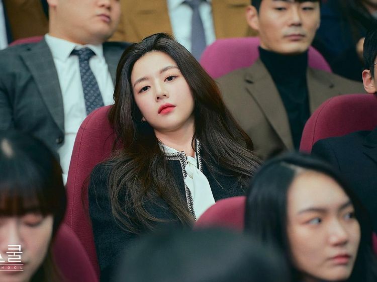 Potret Go Youn Jung, Aktris Muda Pencuri Perhatian di Law School