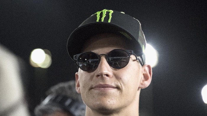 DOHA, QATAR - MARCH 28:  Fabio Quartararo of France and Monster Energy Yamaha MotoGP Tea prepares to start during the MotoGP race during the MotoGP of Qatar - Race at Losail Circuit on March 28, 2021 in Doha, Qatar. (Photo by Mirco Lazzari gp/Getty Images)