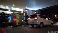 Kasi Intel Kejaksaan Negeri (Kejari) Sukoharjo, Haris Widi Asmoro Atmojo, membenarkan bahwa hotel masih beroperasi meskipun disita Kejagung. Namun pendapatan hotel dimasukkan ke dalam rekening tertutup.