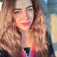 Marwa Elselehdar melamar untuk bergabung dengan angkatan laut  karena menyukai lautan dan terinspirasi kakaknya yang mendaftar lebih dulu ke Akademi Arab untuk Sains, Teknologi, dan Transport Maritim. Saat itu sebenarnya akademi hanya menerima pria tapi ia tetap melamar. Foto: Instagram @marwa.elselehdar