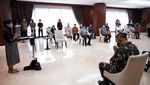 Momen Haru Korban Sandera Abu Sayyaf Berkumpul Bersama Keluarga