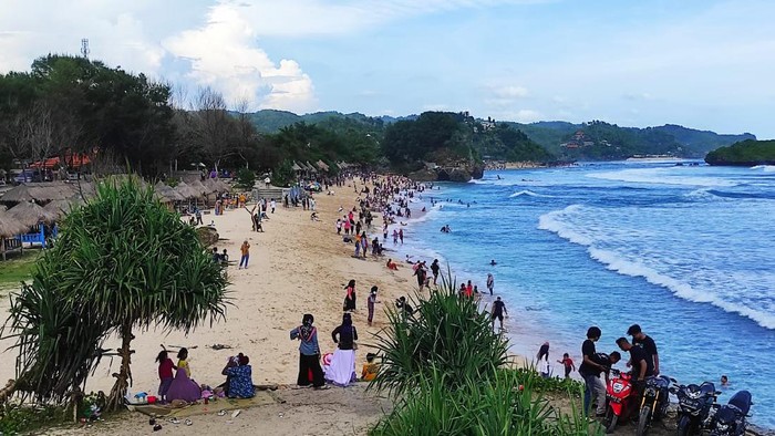 Pantai di Gunungkidul