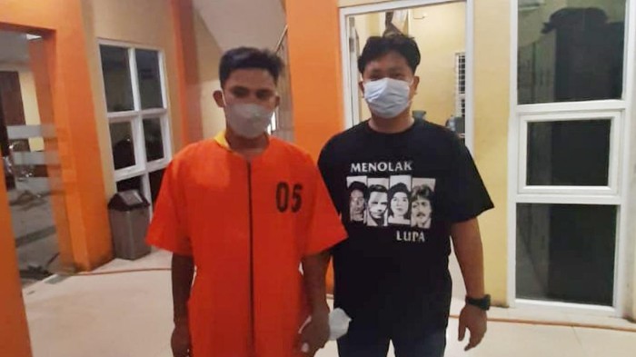 Pelaku pembacokan sopir angkot di dekat Jembatan Amera ditangkap polisi.
