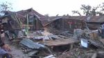 Penampakan Pohon Tumbang Lalu Berdiri Lagi yang Tewaskan Warga Sumut