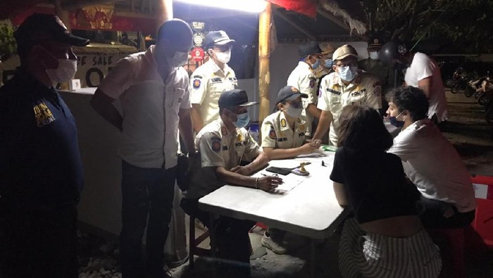Razia protokol kesehatan di Bali