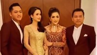 Sarah Menzel akrab dengan keluarga Azriel Hermansyah. Foto: dok in ssarah_menzel