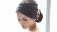 Sarah Menzel curi perhatian saat hadir di pernikahan Atta dan Aurel. Foto: dok in ssarah_menzel