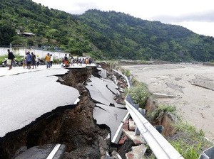 Sejumlah Wilayah di 3 Kabupaten Masih Terisolasi Akibat Bencana NTT