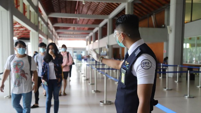 Situasi Bandara Ngurah Rai di hari libur akhir pekan Paskah