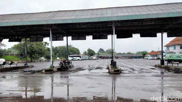Terminal Pasirhayam Cianjur Sepi