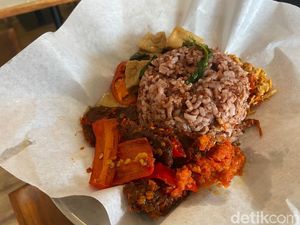 TIASA Plant Based : Lezatnya Dendeng Batokok dan Ayam Geprek Vegan