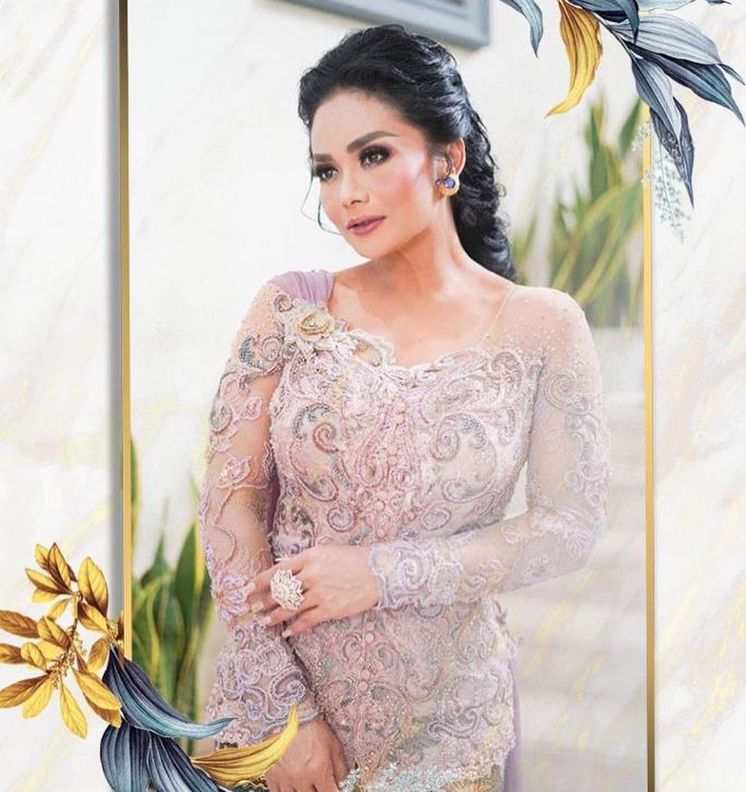 5 Tips Diet Krisdayanti yang Tampil Ramping di Pernikahan Aurel Hermansyah