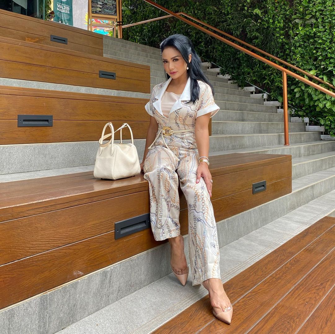 5 Tips Diet Krisdayanti yang Tampil Ramping di Pernikahan Aurel Hermansyah