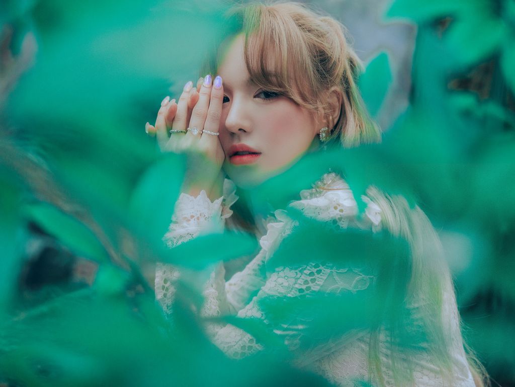 Teaser foto debut solo Wendy Red Velvet dengan album Like Water.