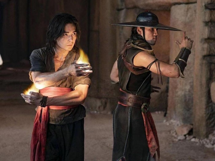Ludi Lin merupakan aktor pemeran Liu Kang di film terbaru Mortal Kombat (2021).