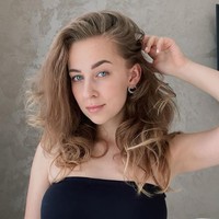 Seorang pria asal Rusia juga ditangkap. Dia diduga sebagai pemrakarsa pemotretan yang dilakukan untuk keperluan promosi situs khusus dewasa tersebut.  Foto: Instagram/@fmaryankaaa