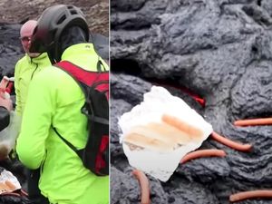 Anti Mainstream! 5 Orang Ini Masak Daging dan Telur di Lava Gunung Berapi
