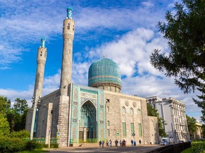 50 Masjid Terindah di Dunia, Traveler Sudah ke Mana Saja? (Bagian 4)