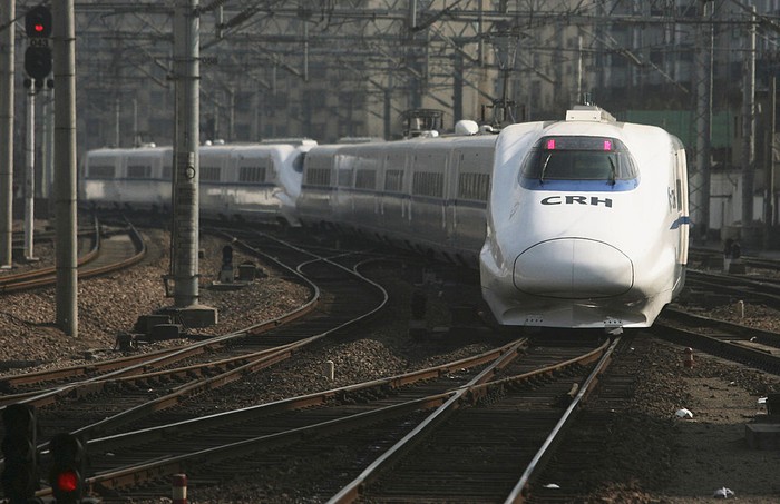 Membandingkan Desain Kereta Cepat Ri China Jepang Mana Lebih Keren