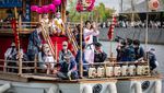 Melihat Estafet Obor Olimpiade Tokyo di Perahu Chintoro