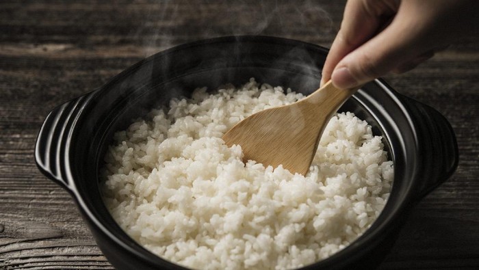 Mitos Nasi Kangkang, Nasi Putih Campur Darah Haid untuk Pelet Pria