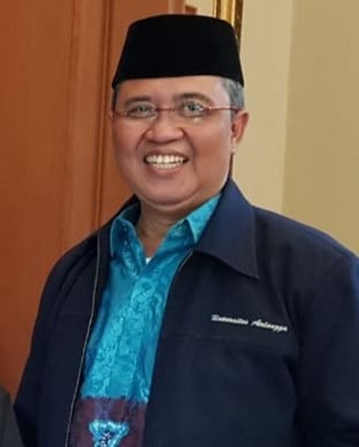 Prof nidom