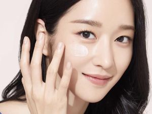 Seo Ye Ji Menawan di Ultah ke-31, Ini Rahasia Kecantikannya