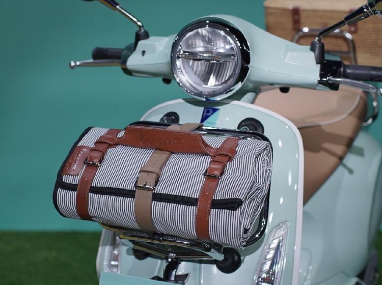 Ini Vespa Picnic, Skutik Asyik Buat Plesiran