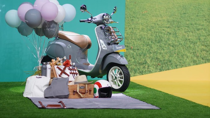 Vespa Picnic
