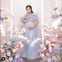 Sebelum melahirkan, Audi Marissa juga baru saja menjalani pemotretan hamil bersama fotografer Fandy Susanto dari FD Photography. Foto hamil tersebut dilakukannya dalam berbagai konsep. Salah satunya ini di mana Audi tampil memesona dengan gaun berwarna biru. Foto: Dok. Instagram @audimariss @fdphotography90