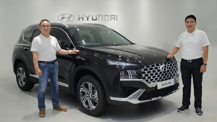 Hyundai New Santa Fe resmi diluncurkan di Indonesia Hyundai New Santa Fe resmi diluncurkan di Indonesia