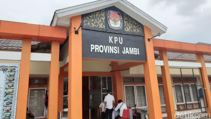 Kantor KPU Jambi.