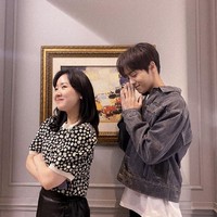 Akting Lee Tae Vin dalam The Penthouse 2 sukses membuat penonton geram. Ia dikenal bersahabat dengan Yoo Jenny (pemain Jin Ji Hee). Namun, tiba-tiba berkhianat dan membully-nya. Foto: dok Instagram taevin.lee