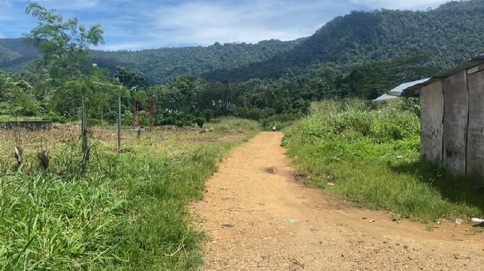 Menelusuri Jalur Tikus Lukas Enembe Naik Ojek ke Papua Nugini