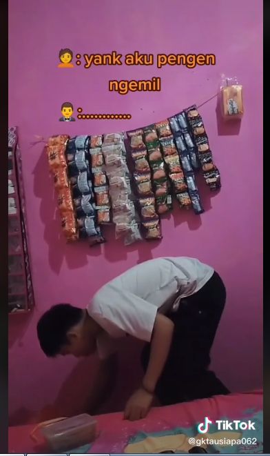 Bisa Ngemil Sepuasnya, 5 Orang Ini Punya 'Minimarket' Pribadi di Rumah