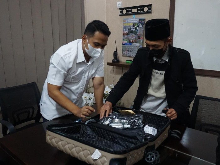 Pemilik Koper Misterius di Mojokerto Diamankan Polisi