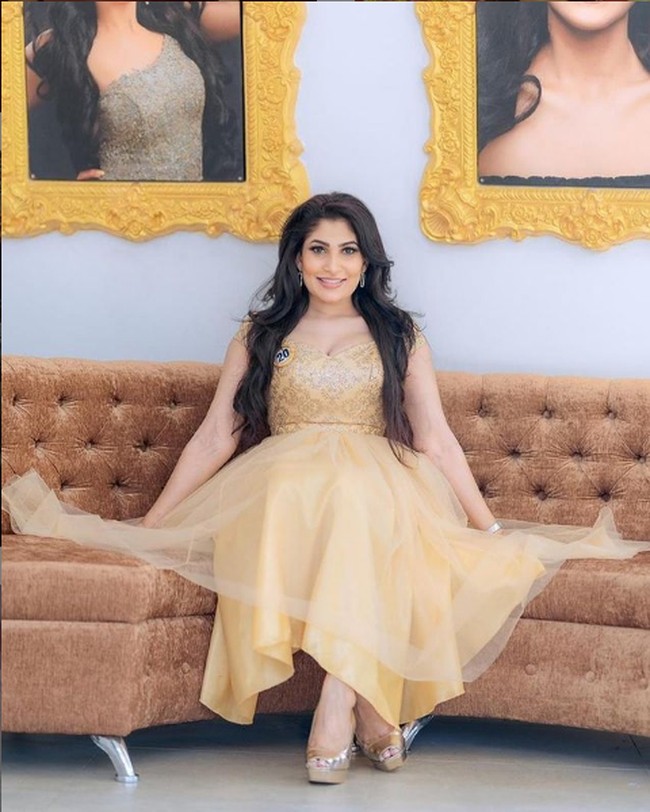 Chandimal juga menyatakan bahwa Caroline Jurie bertindak atas inisiatif sendiri. Bukan atas permintaan panitia maupun organisasi. Foto: Instagram/@pushpika_desilva