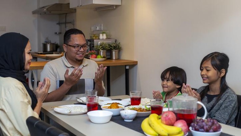 Ini 5 Tips Sahur Agar Tak Cepat Lapar Saat Puasa Ini 5 Tips Sahur Agar Tak Cepat Lapar Saat Puasa