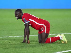 Liverpool Geram, 3 Pemainnya Jadi Korban Rasisme di Medsos