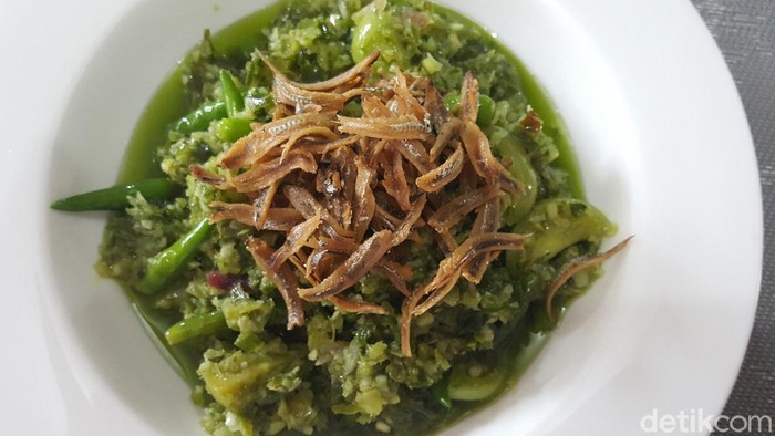 Sambal Cabe Hijau Teri