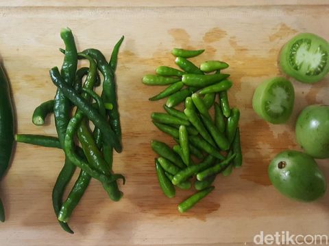 Sambal Cabe Hijau Teri